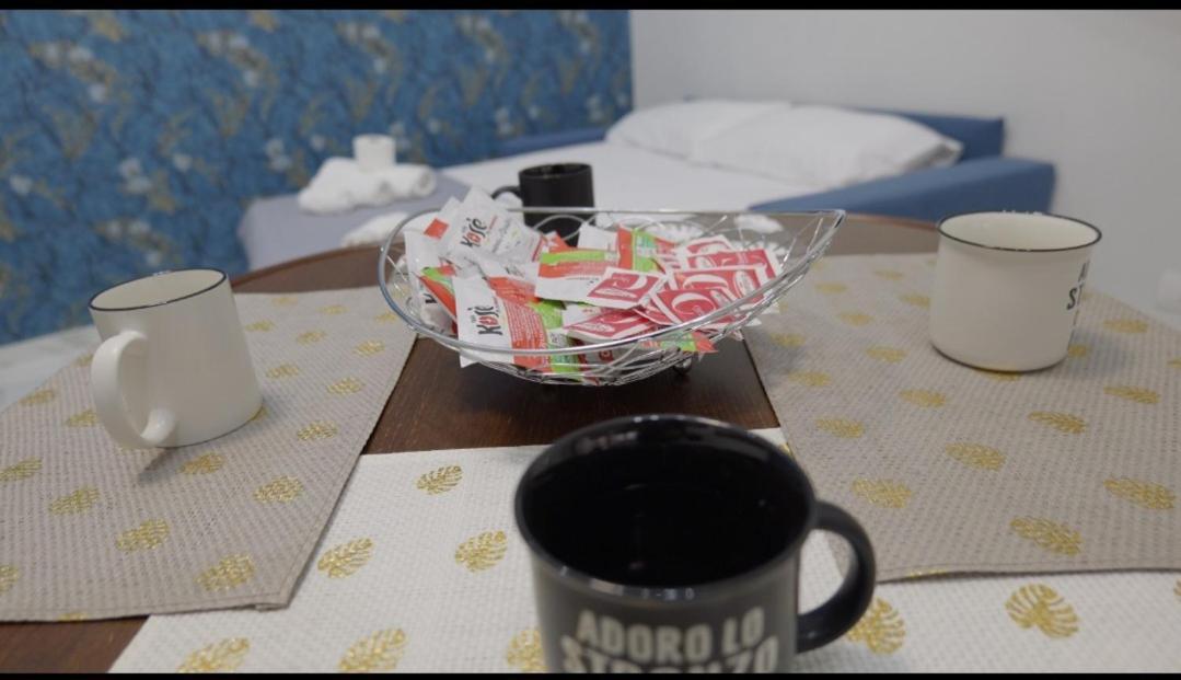 Rebby Home نابولي المظهر الخارجي الصورة